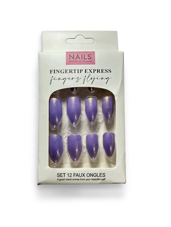 Create salon-quality nails at home with this Professional Nail Extension Kit. Perfect for nail art, manicures, and stylish nail extensions, this beauty set is ideal for beginners and professionals who love beautiful nails.